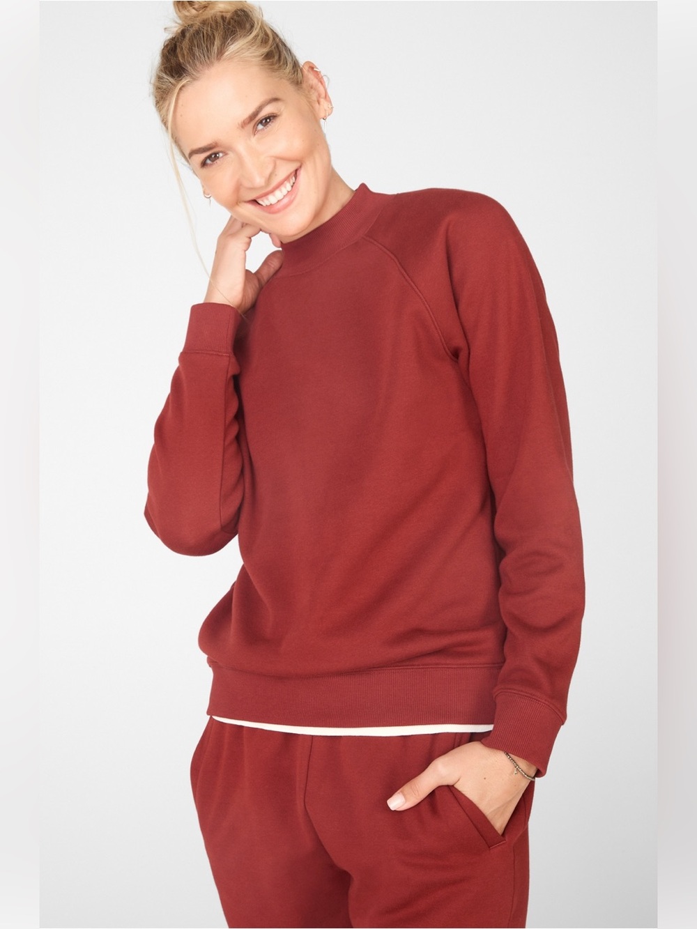 NWT Fabletics James L/S Pullover - Umbria Red